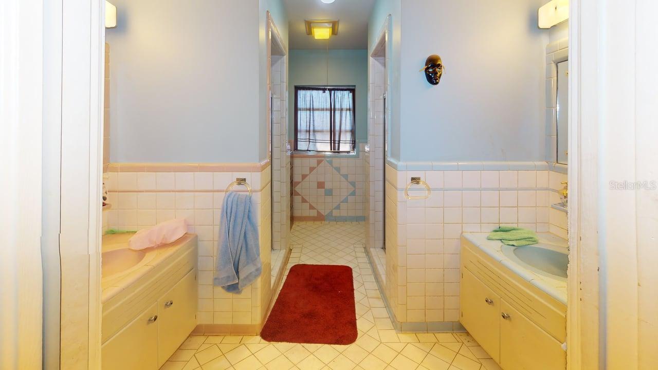 1506 OAKDALE ST — photo 9