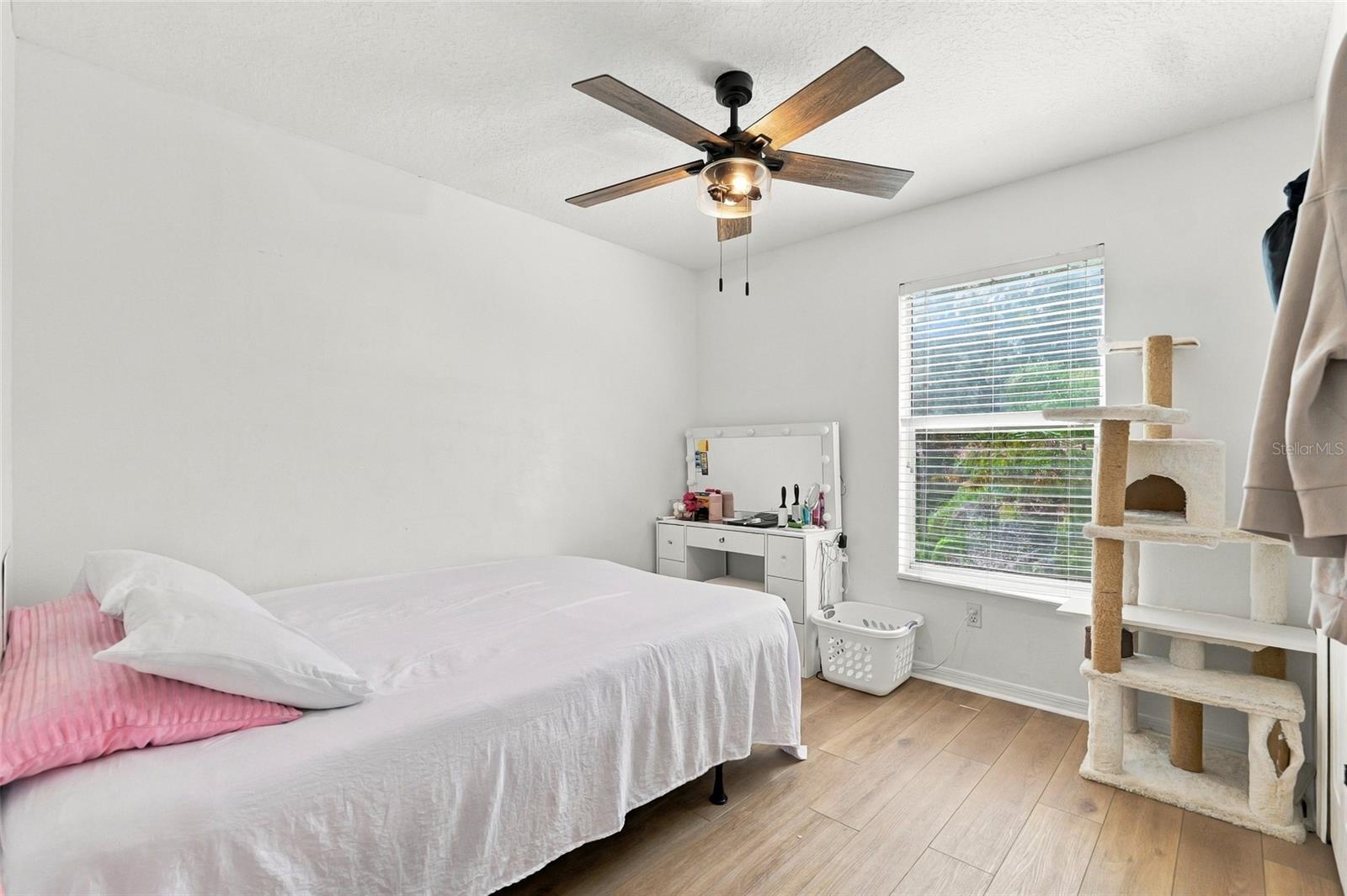 17704 NATHANS DR — photo 28