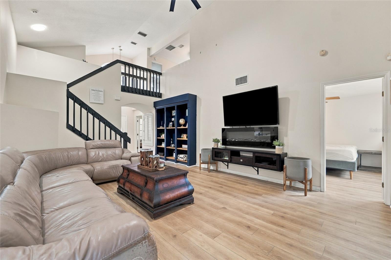 17704 NATHANS DR — photo 10