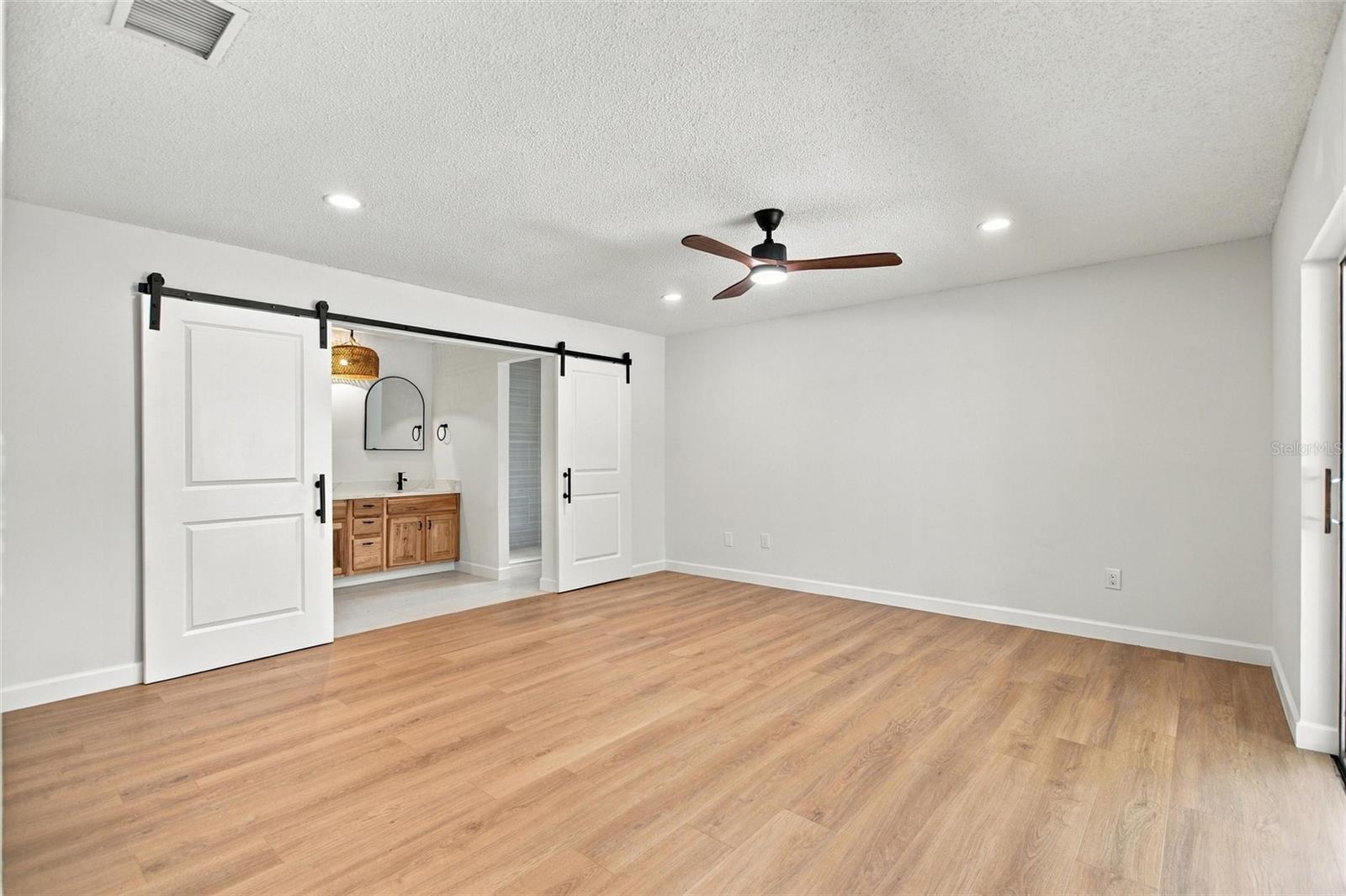 12201 ELSMERE CT — photo 12