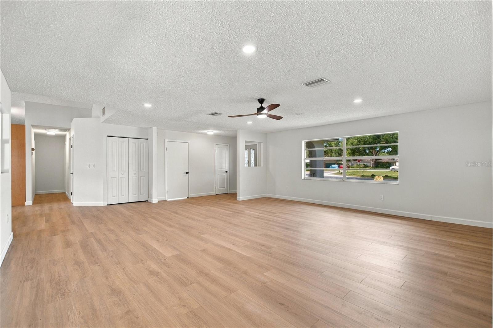 12201 ELSMERE CT — photo 9