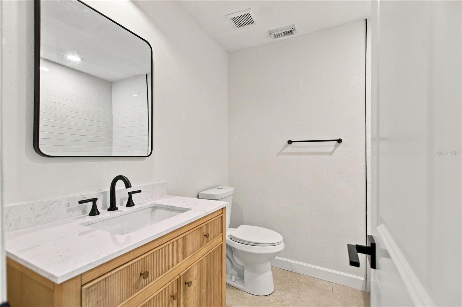 12201 ELSMERE CT — photo 20
