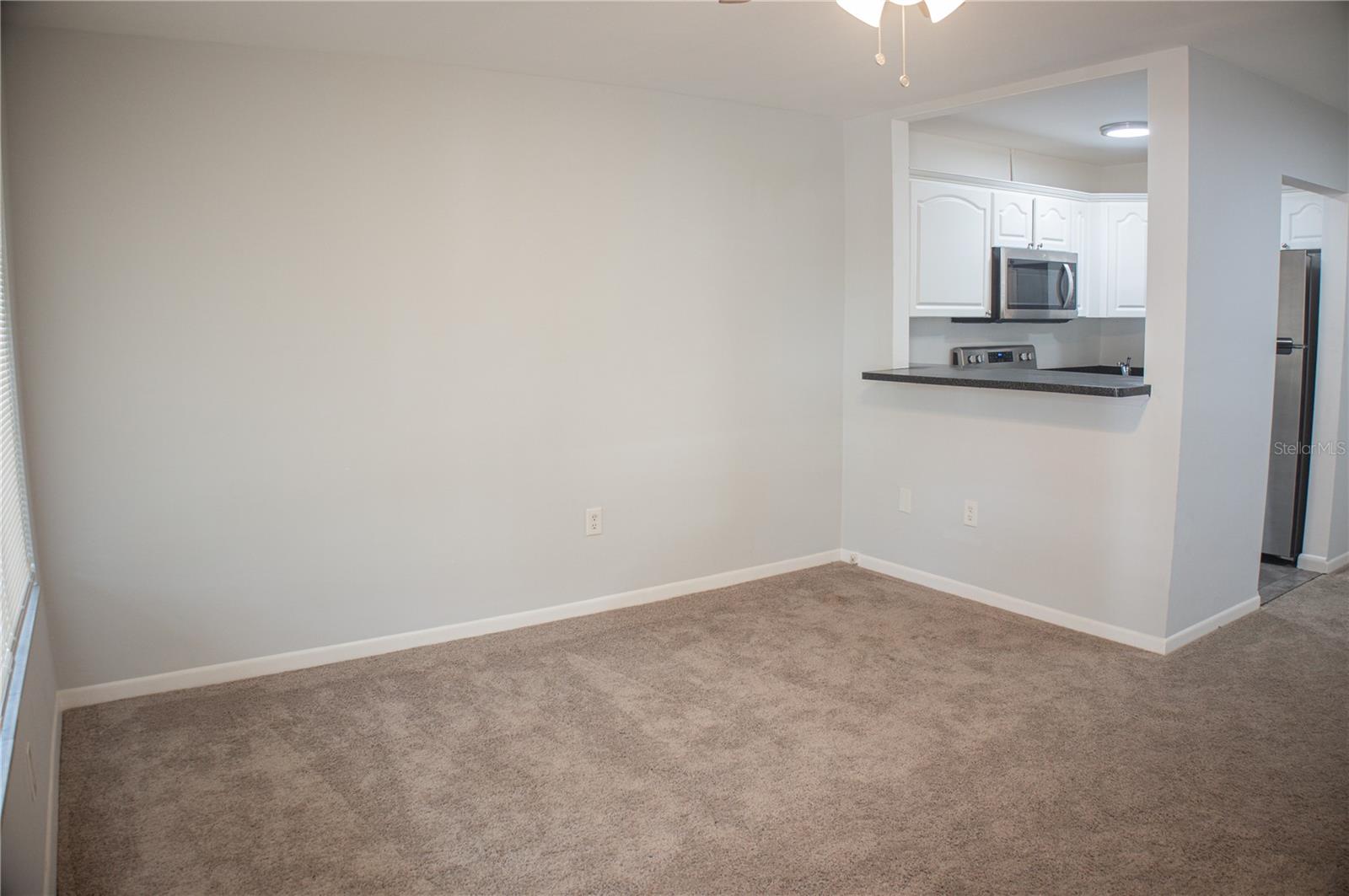 1257 DREW ST #14 — photo 3