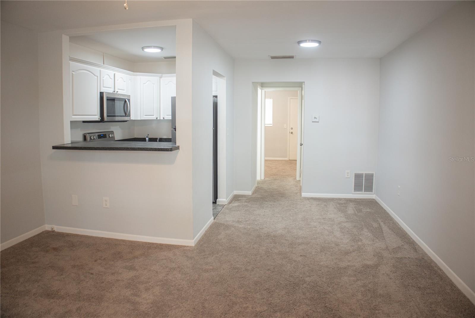 1257 DREW ST #14 — photo 2