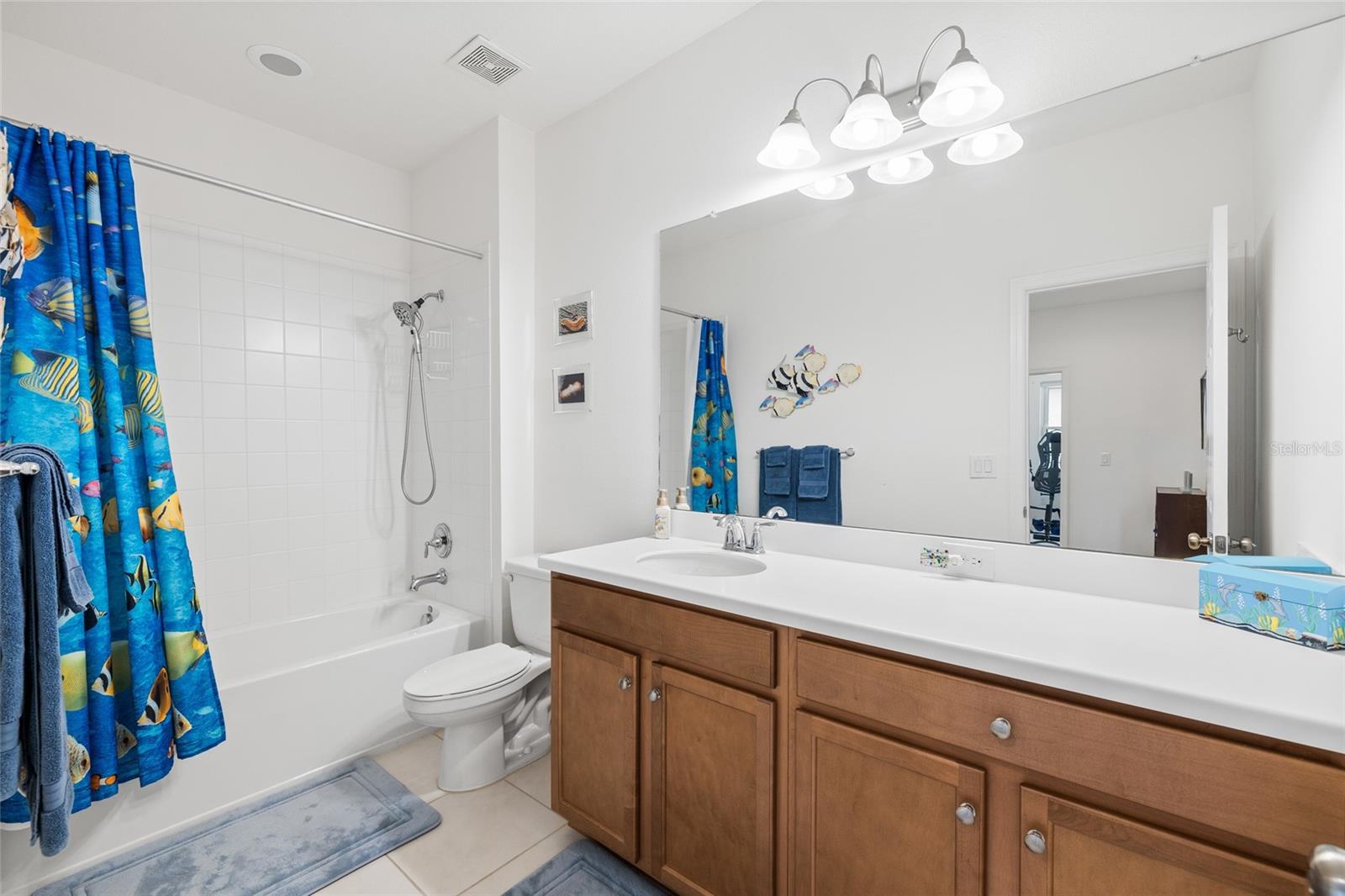 8519 ARABELLA LN — photo 33