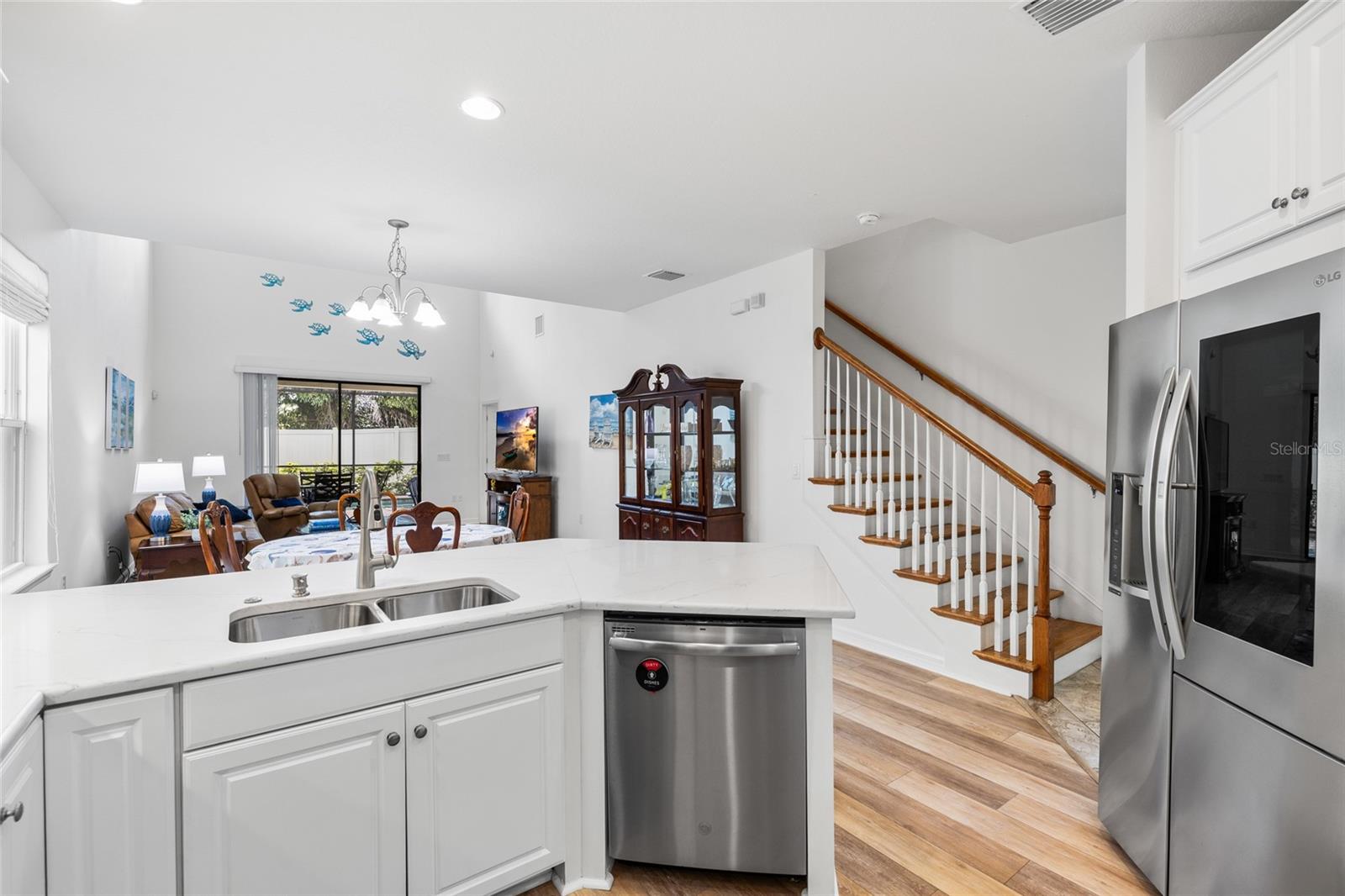 8519 ARABELLA LN — photo 11