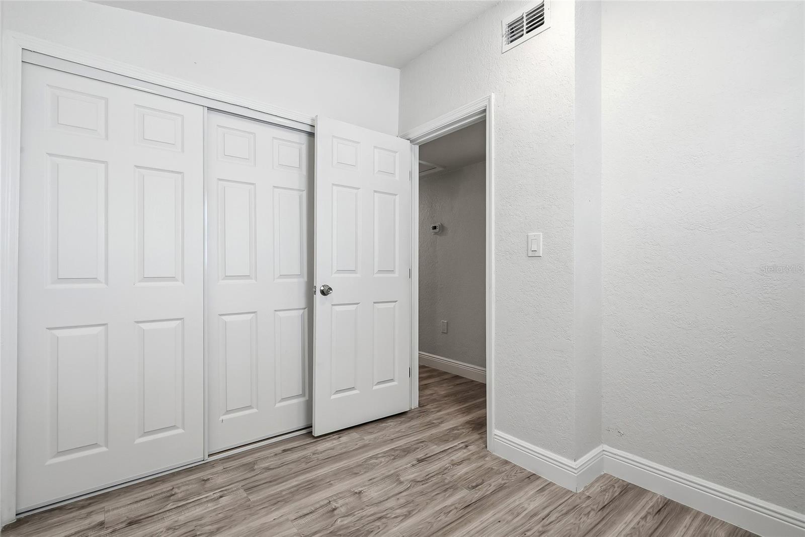 3907 SPENCE AVE — photo 26