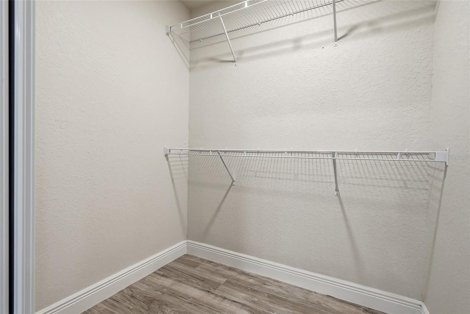 3907 SPENCE AVE — photo 18