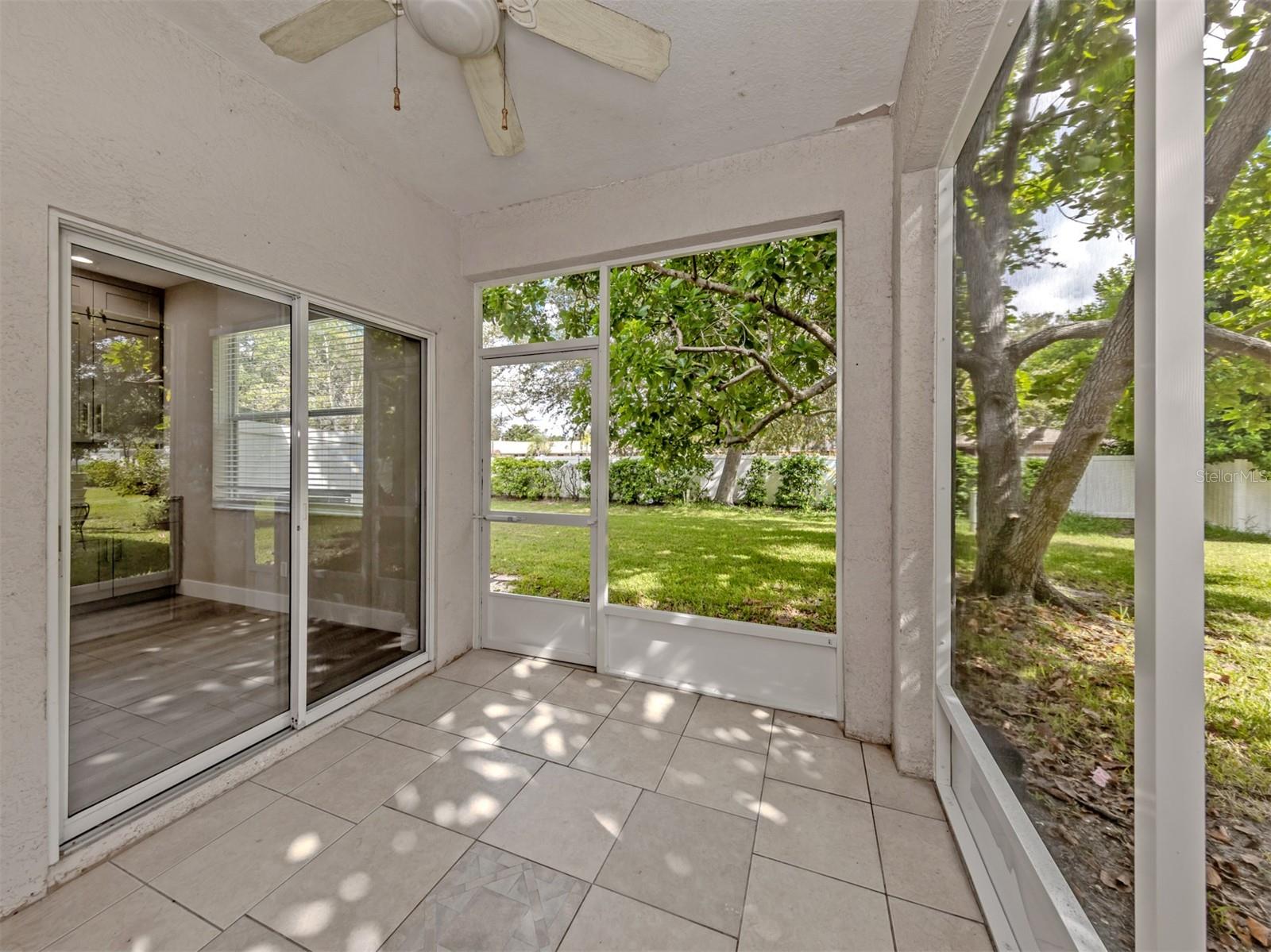 3941 YELLOWSTONE CIR — photo 29