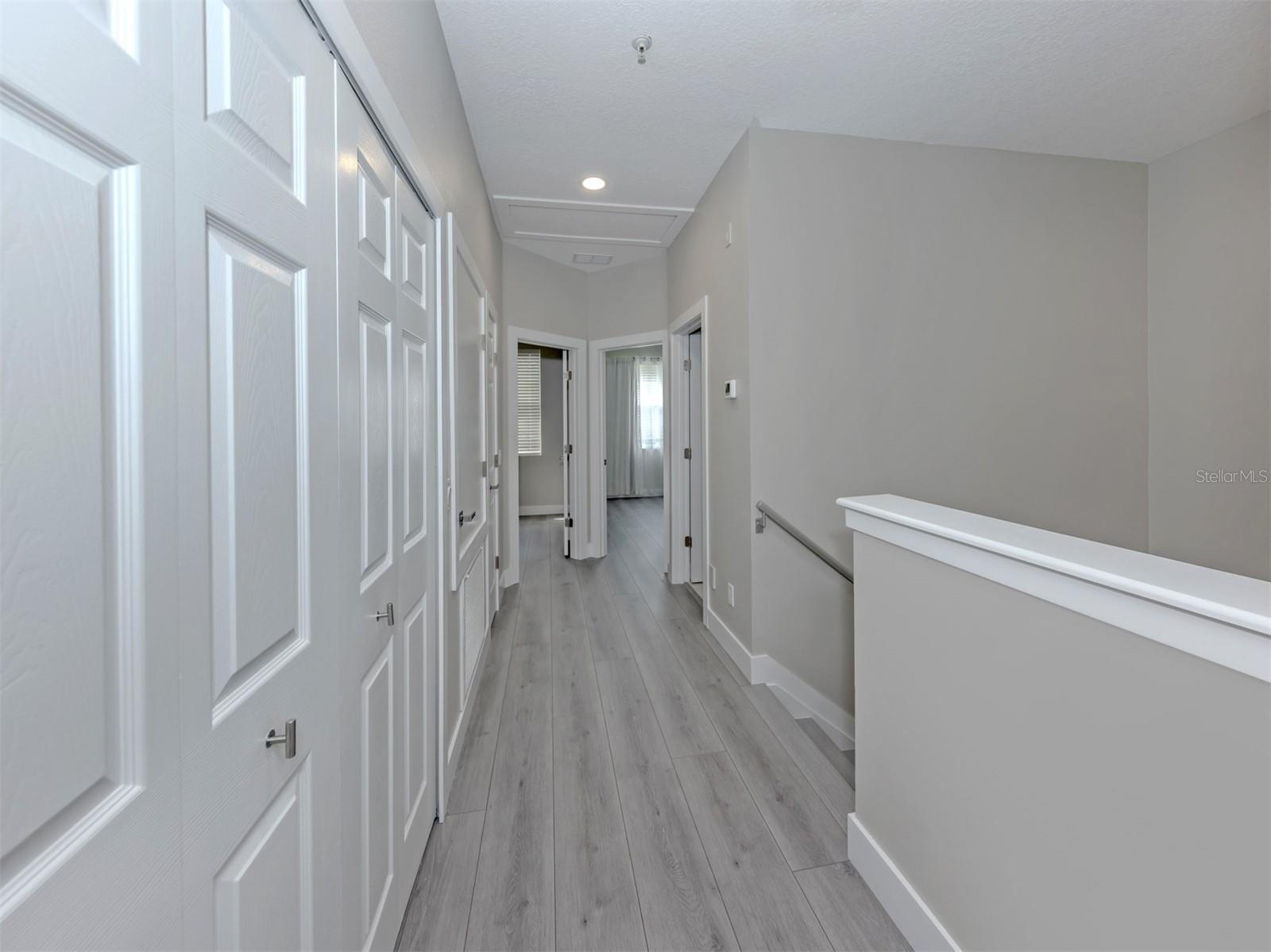 3941 YELLOWSTONE CIR — photo 23