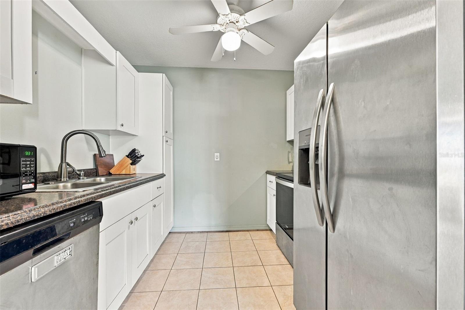 2227 GREENHAVEN DR #367 — photo 9