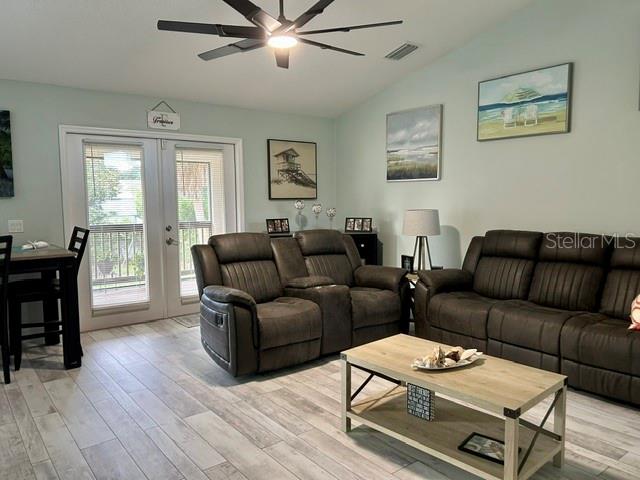 1025 LAKE AVOCA PL — photo 17