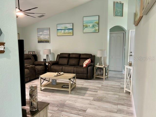 1025 LAKE AVOCA PL — photo 24