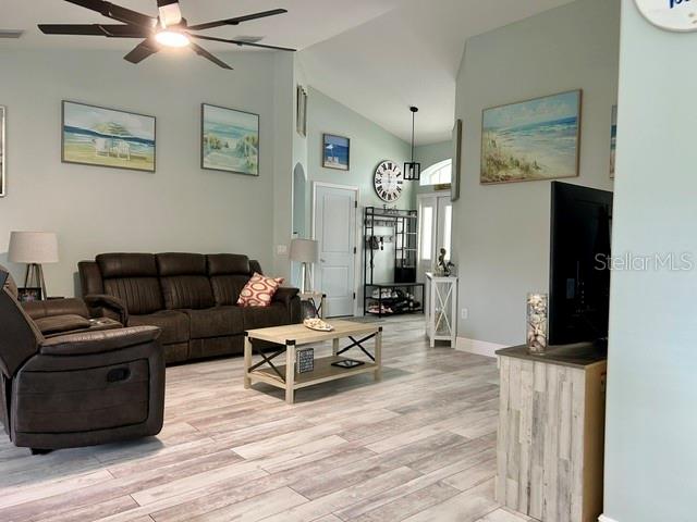 1025 LAKE AVOCA PL — photo 5