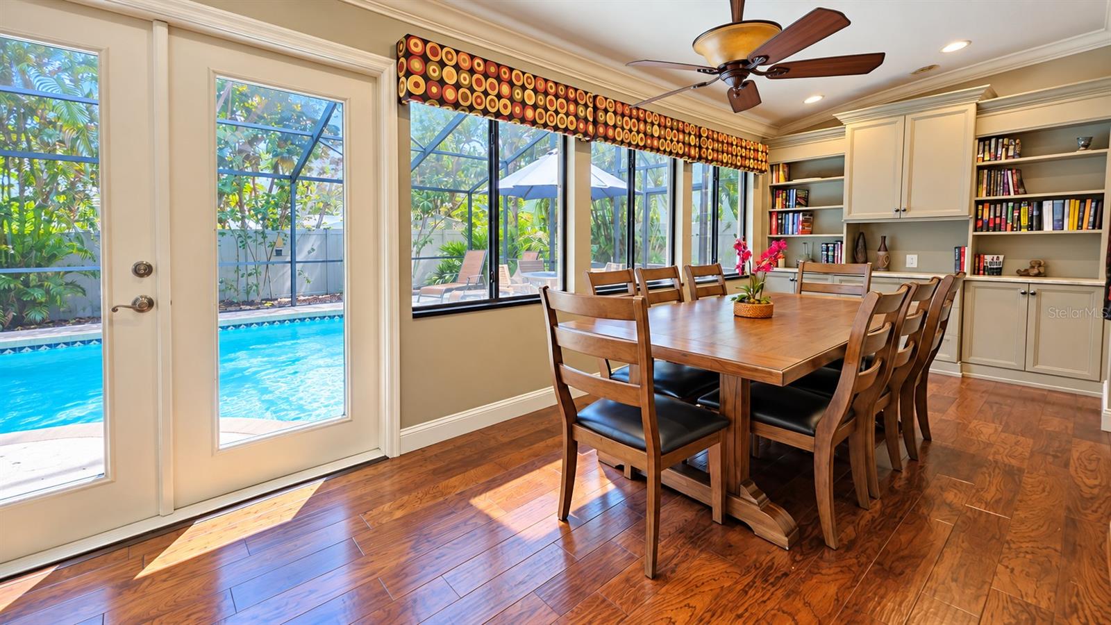 1040 ROSETREE LN — photo 15