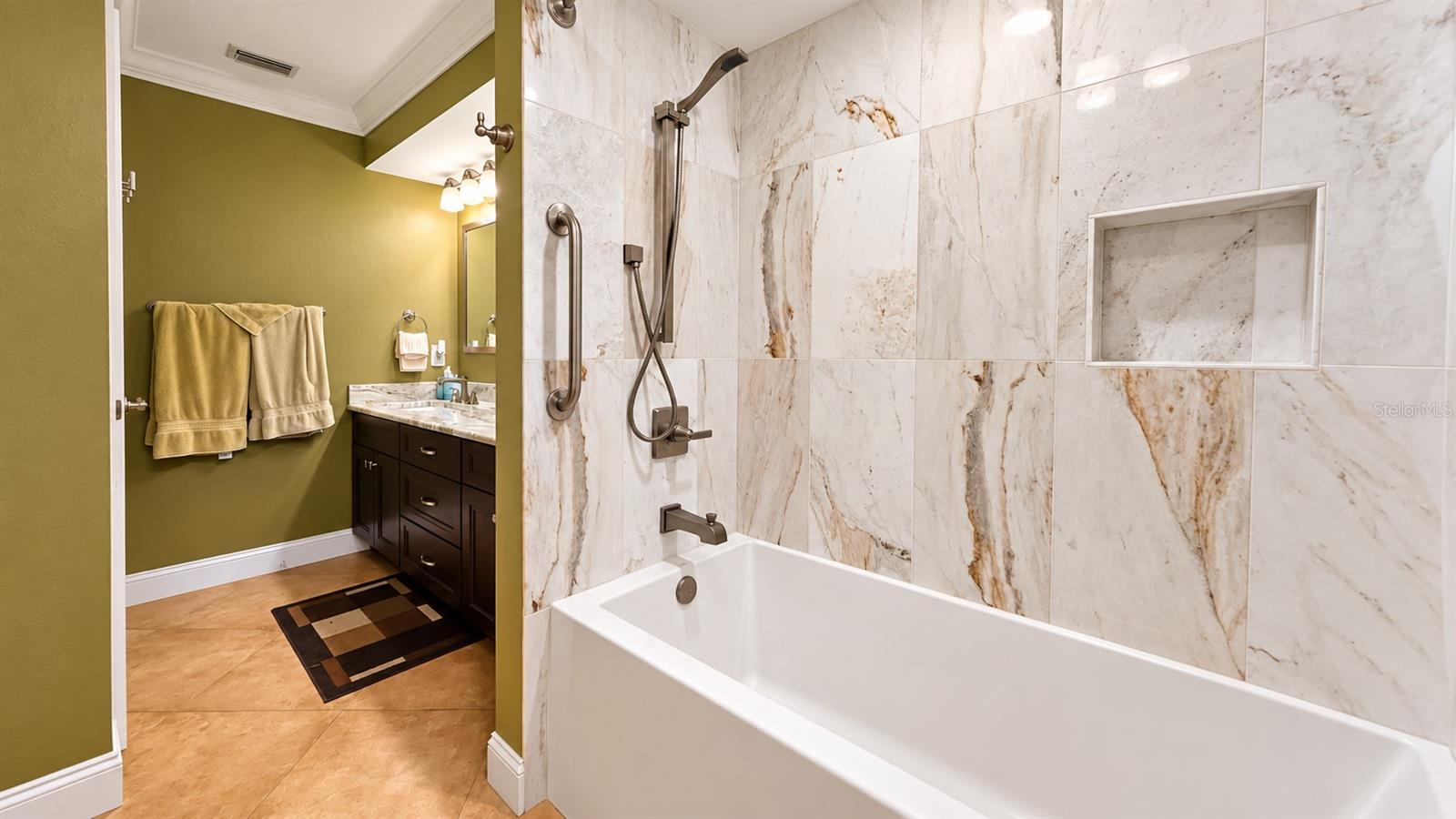 1040 ROSETREE LN — photo 31