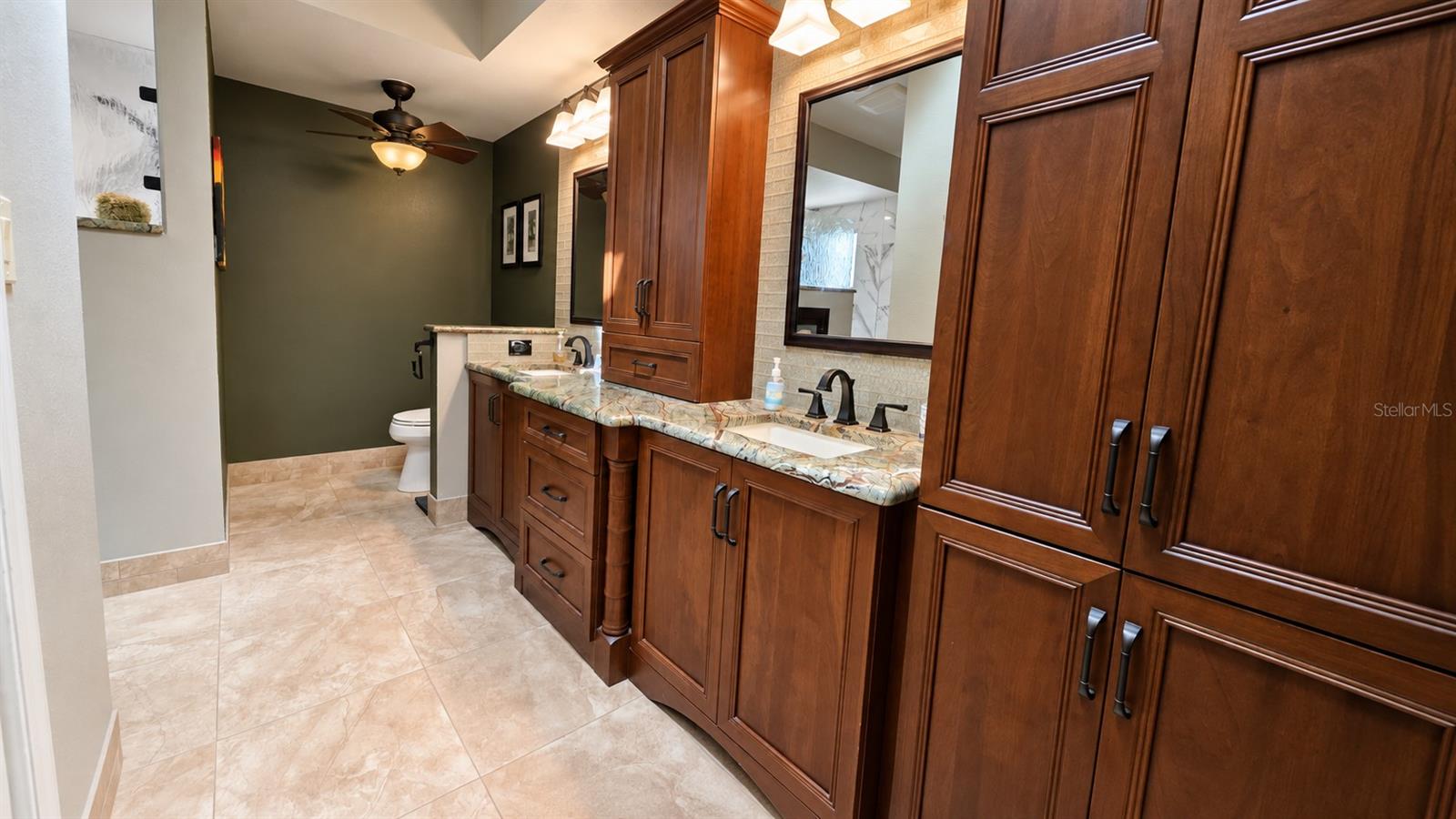 1040 ROSETREE LN — photo 25
