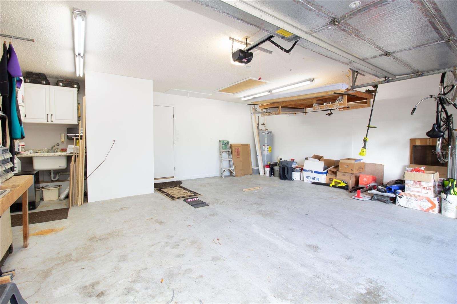 1040 ROSETREE LN — photo 52