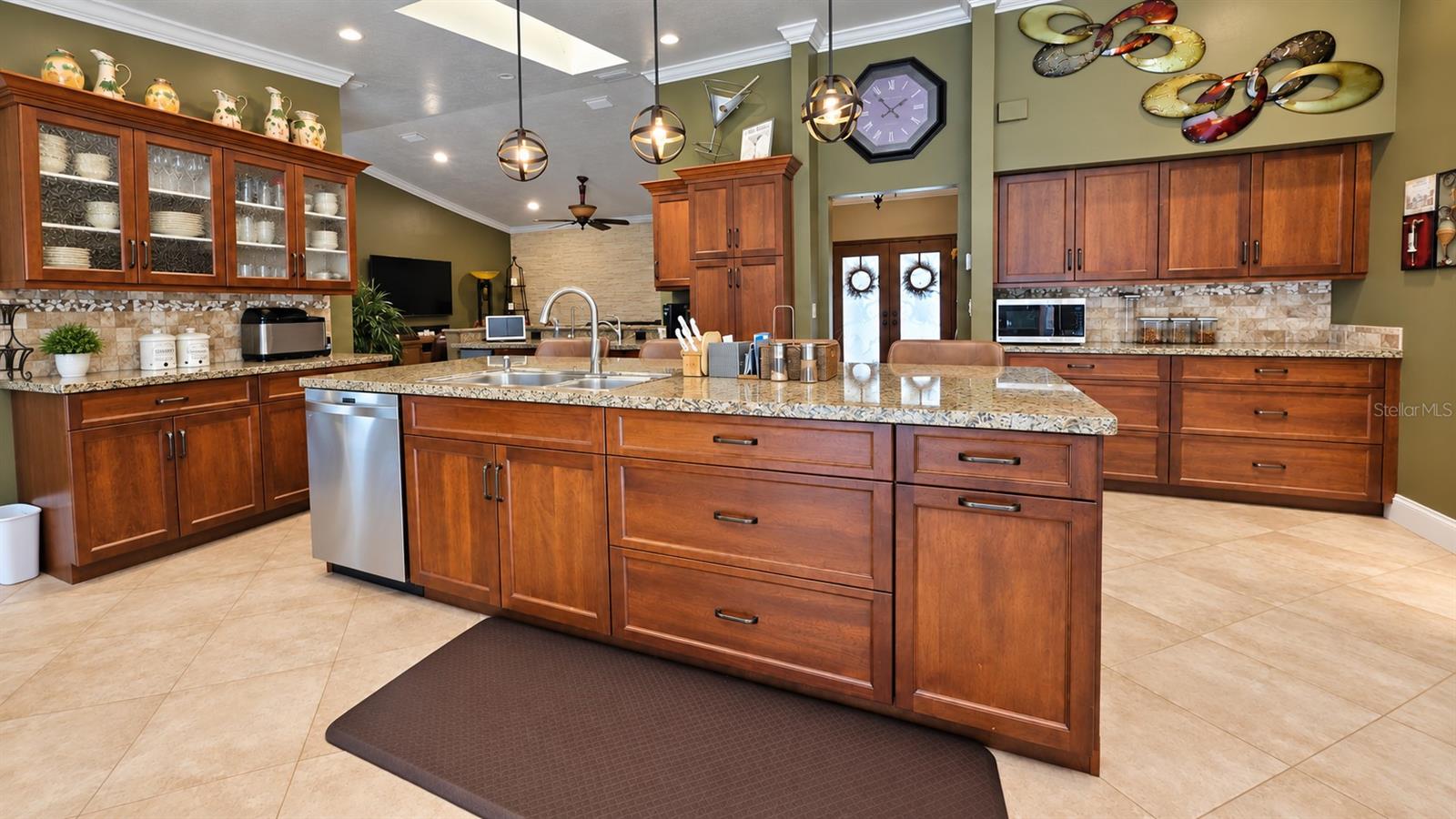 1040 ROSETREE LN — photo 10