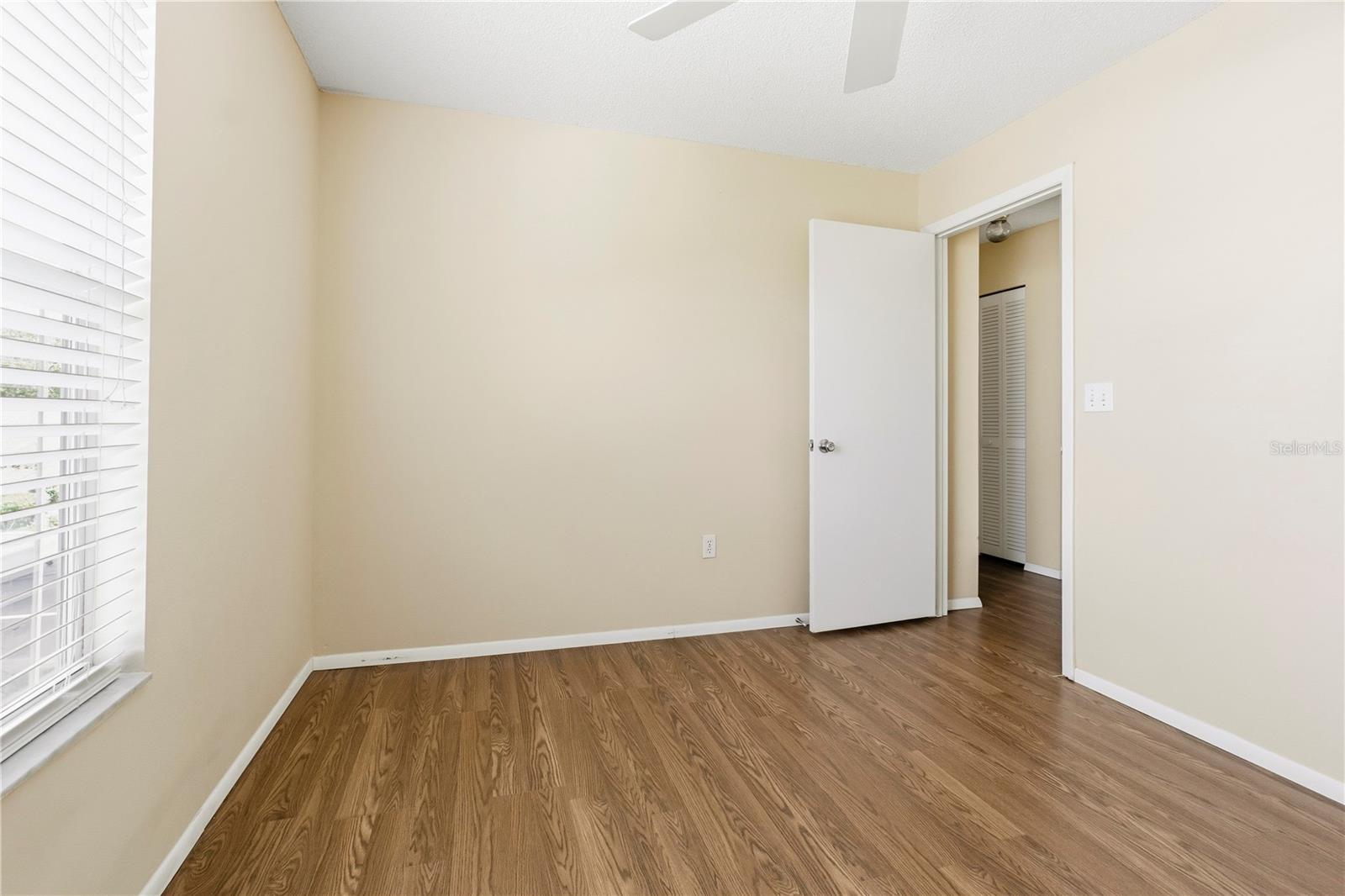 4951 AUGUSTA AVE — photo 52
