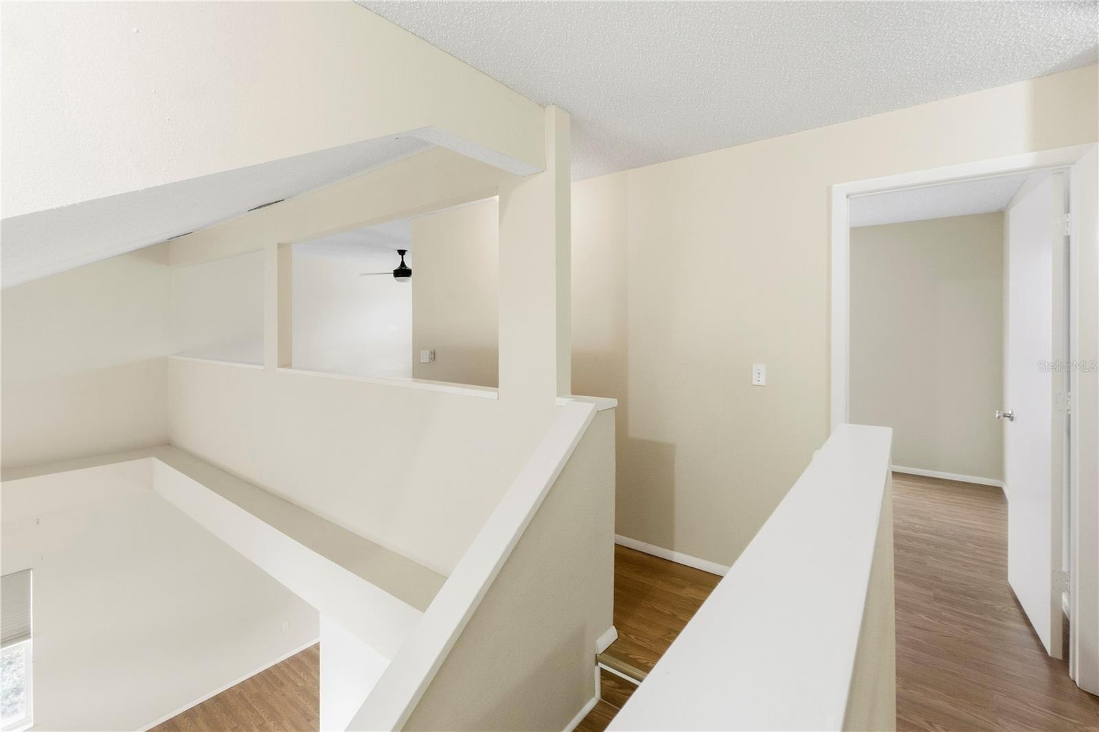 4951 AUGUSTA AVE — photo 40