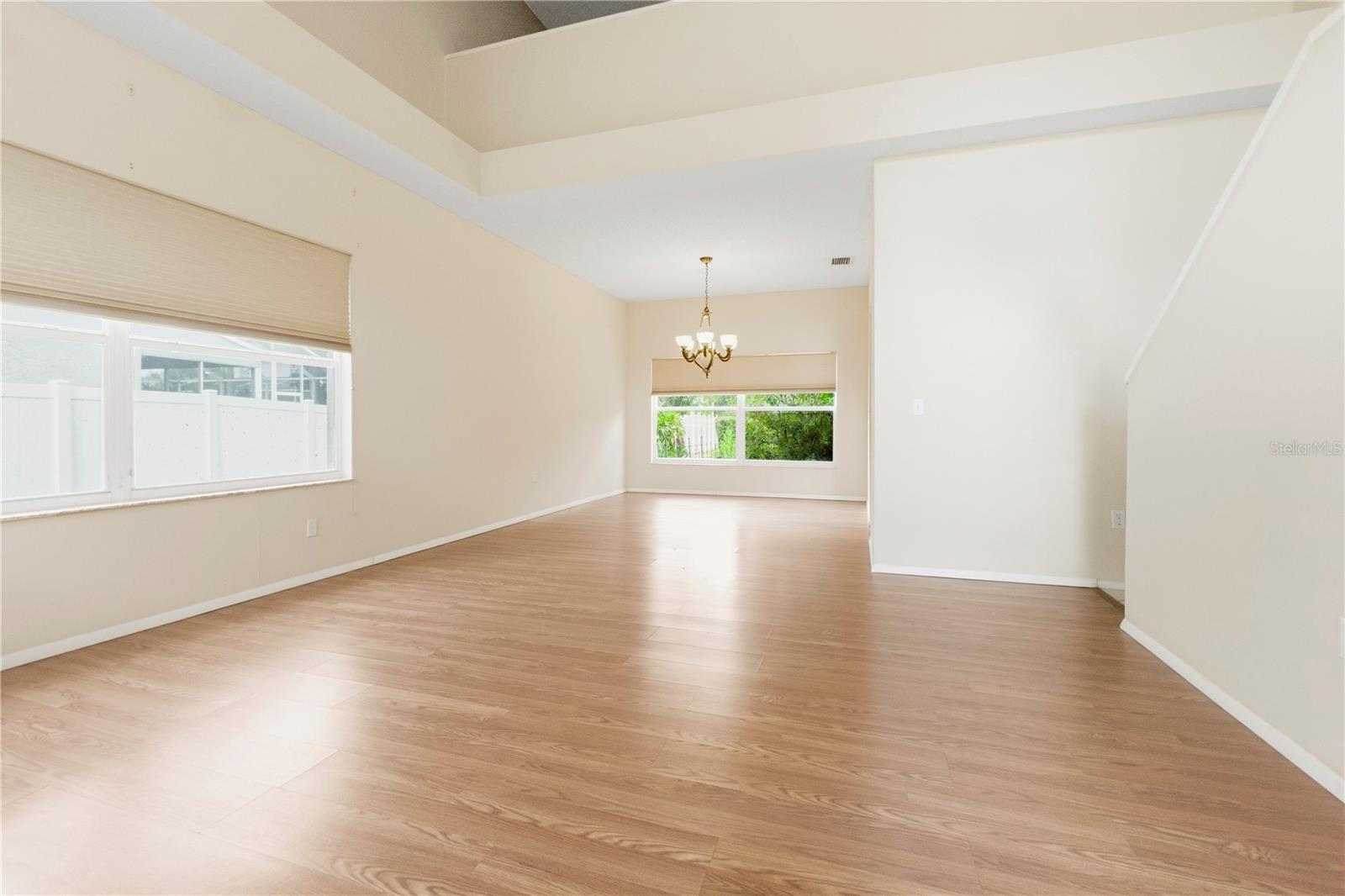 4951 AUGUSTA AVE — photo 24