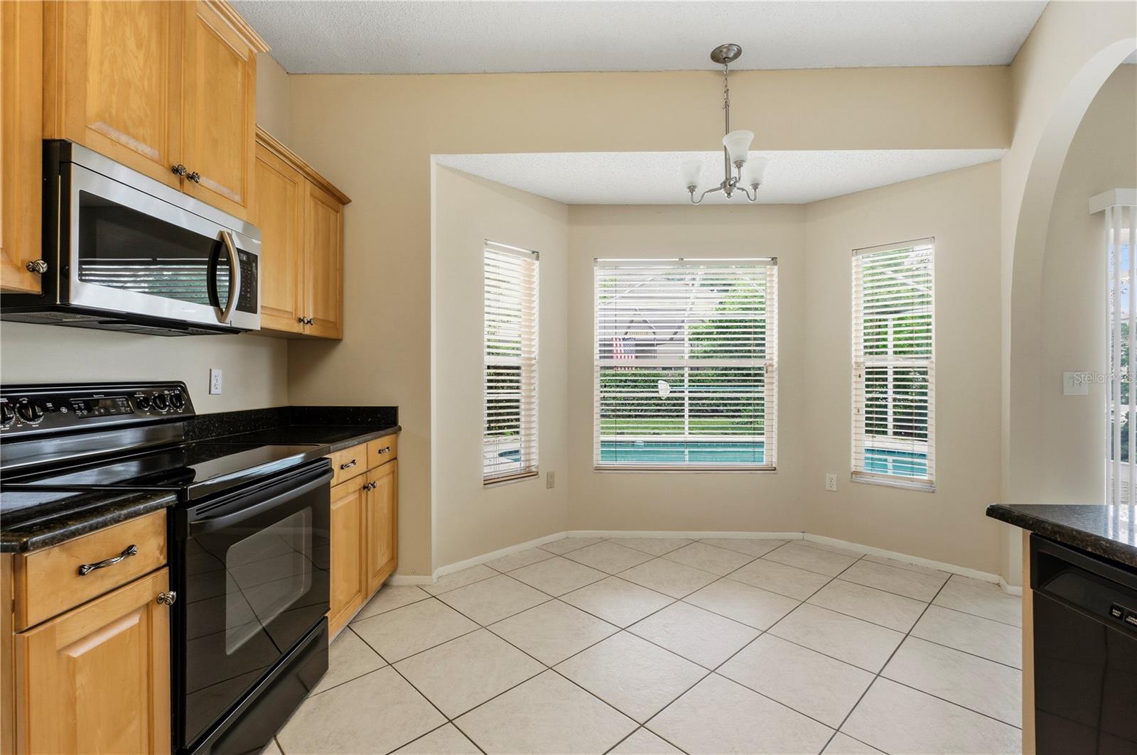 4951 AUGUSTA AVE — photo 29