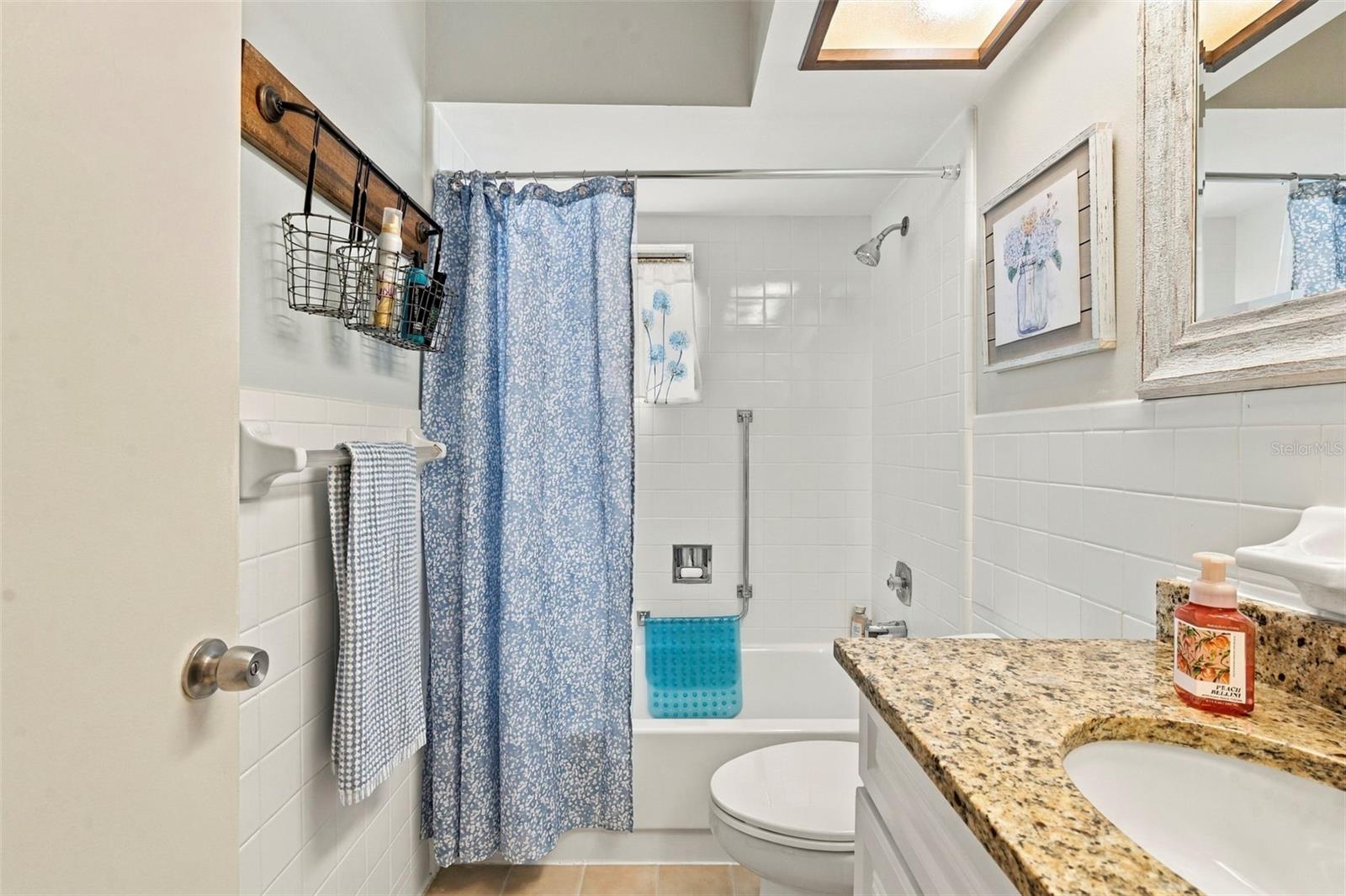 4620 TIBURON DR — photo 30