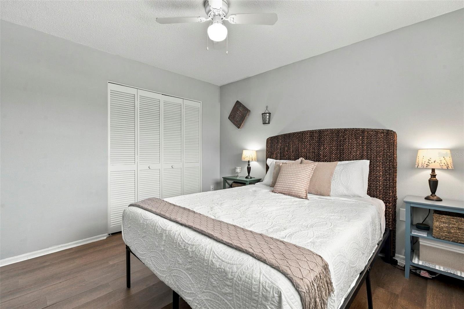 4620 TIBURON DR — photo 33