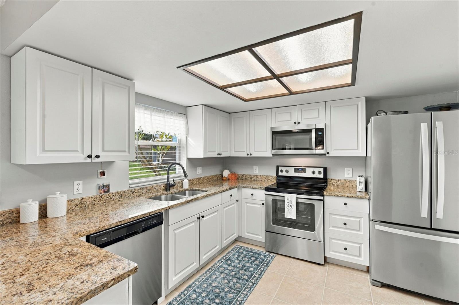4620 TIBURON DR — photo 17