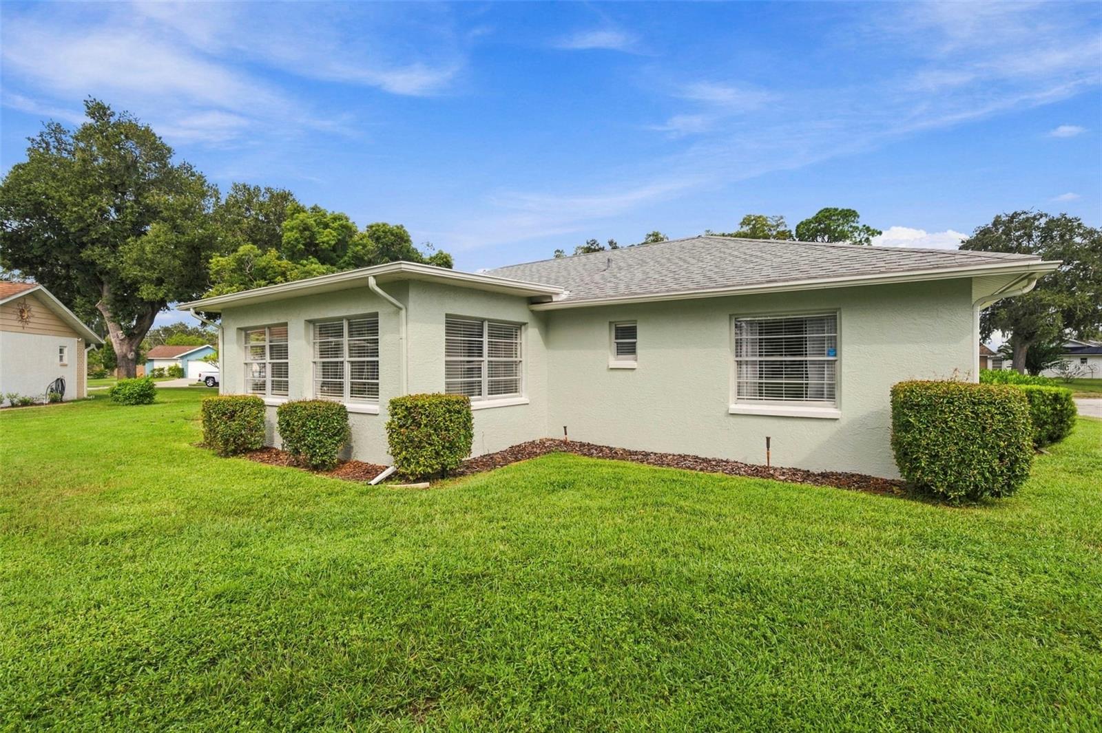 4620 TIBURON DR — photo 37