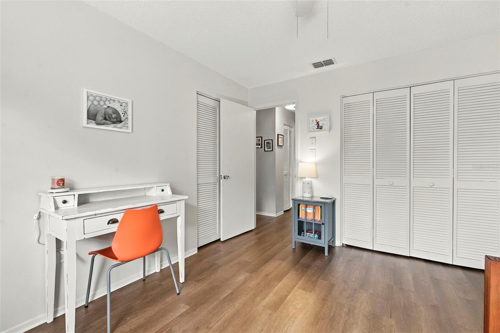 4620 TIBURON DR — photo 25