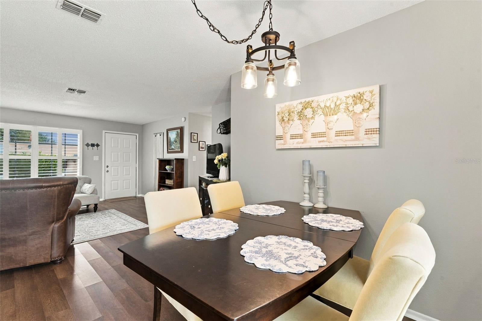 4620 TIBURON DR — photo 9