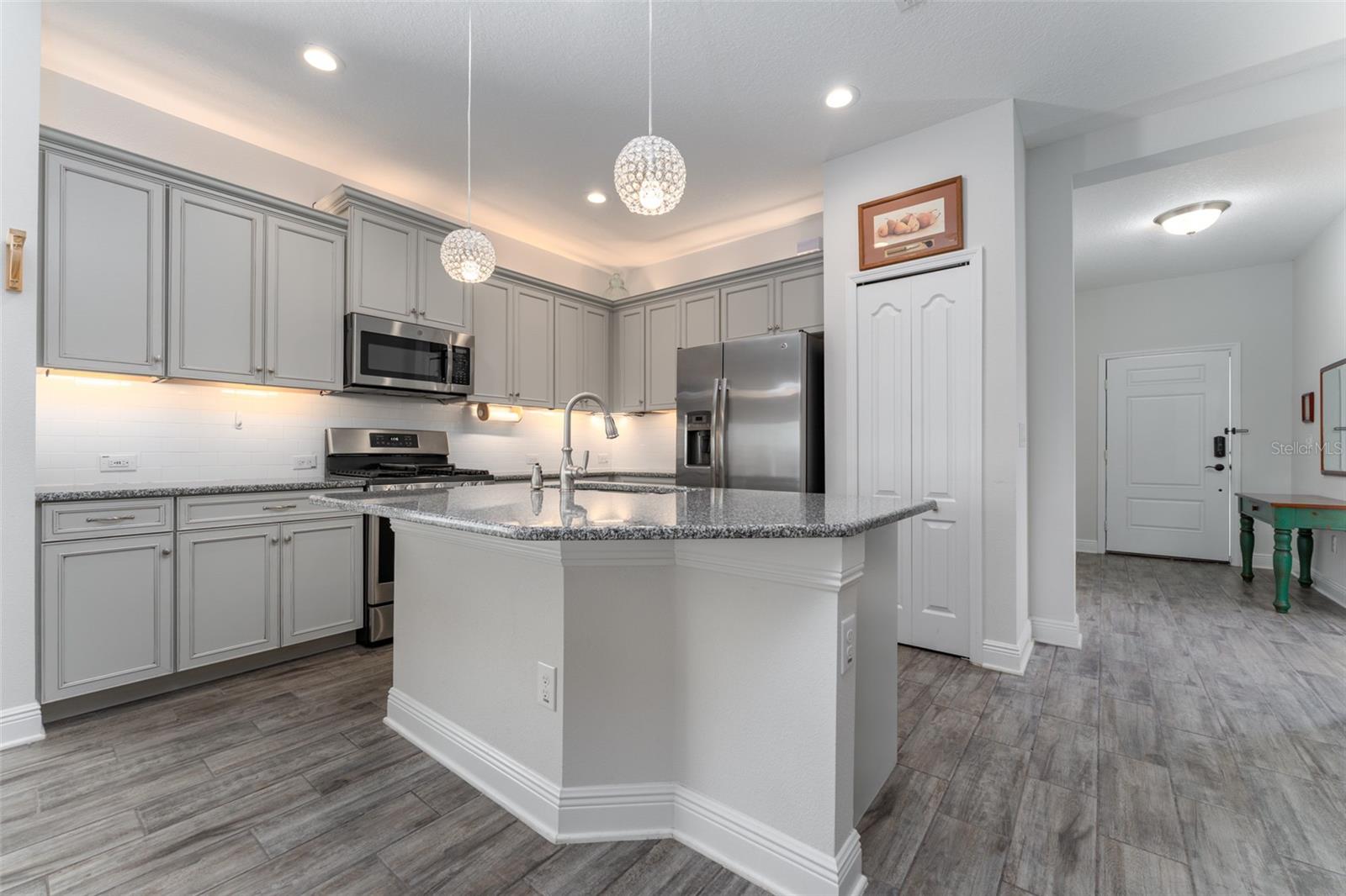 13533 CIRCA CROSSING DR — photo 8