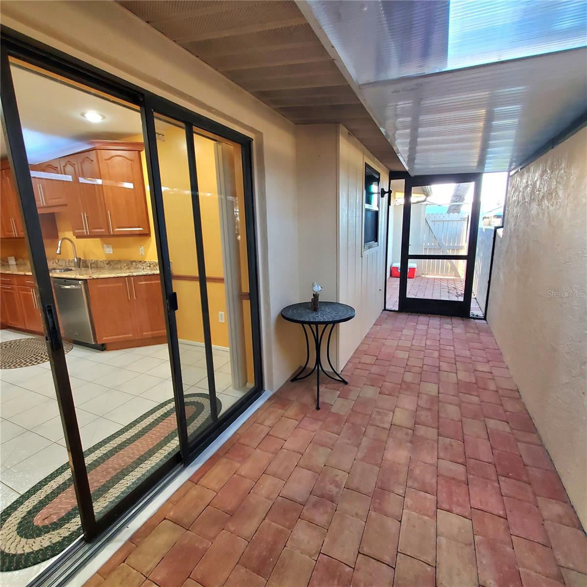 49 SANDSTONE CIR — photo 15