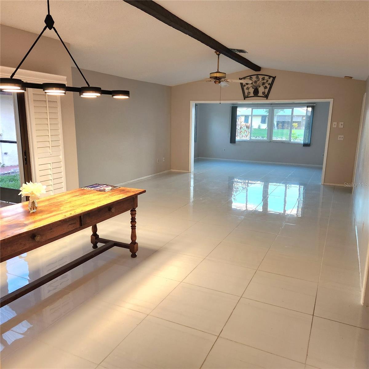 49 SANDSTONE CIR — photo 10