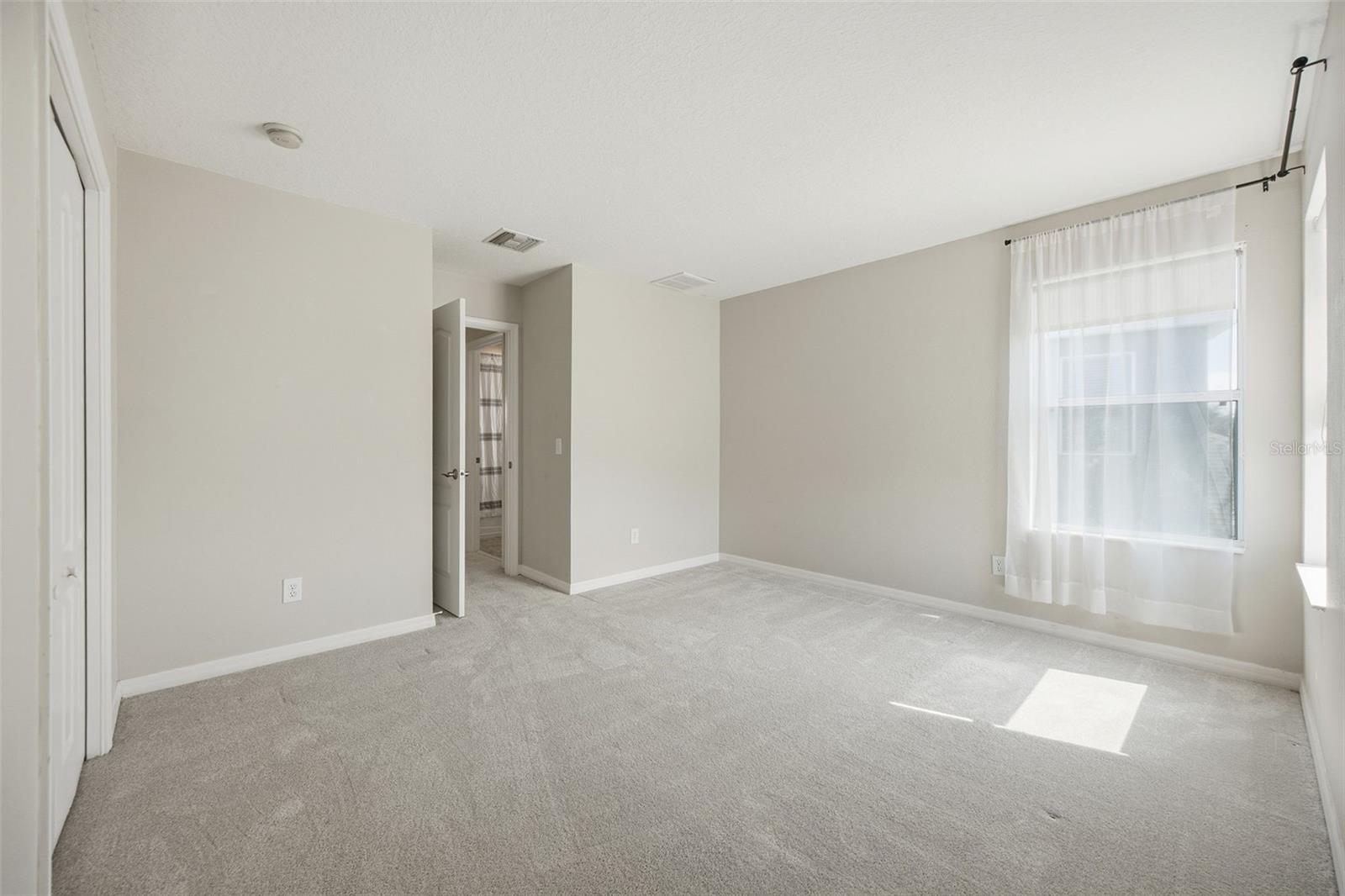 7207 FOREST MERE DR — photo 27