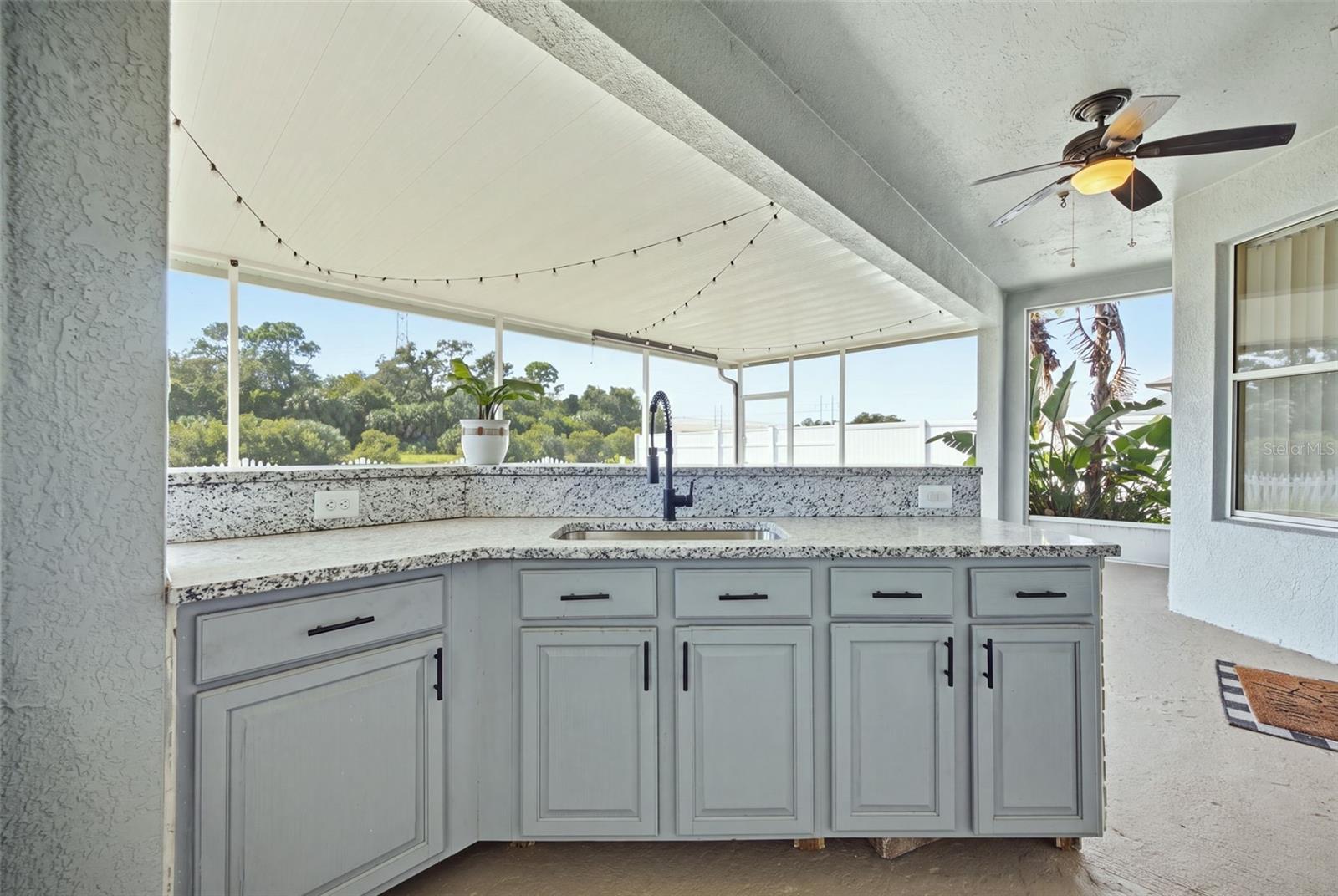 7207 FOREST MERE DR — photo 33