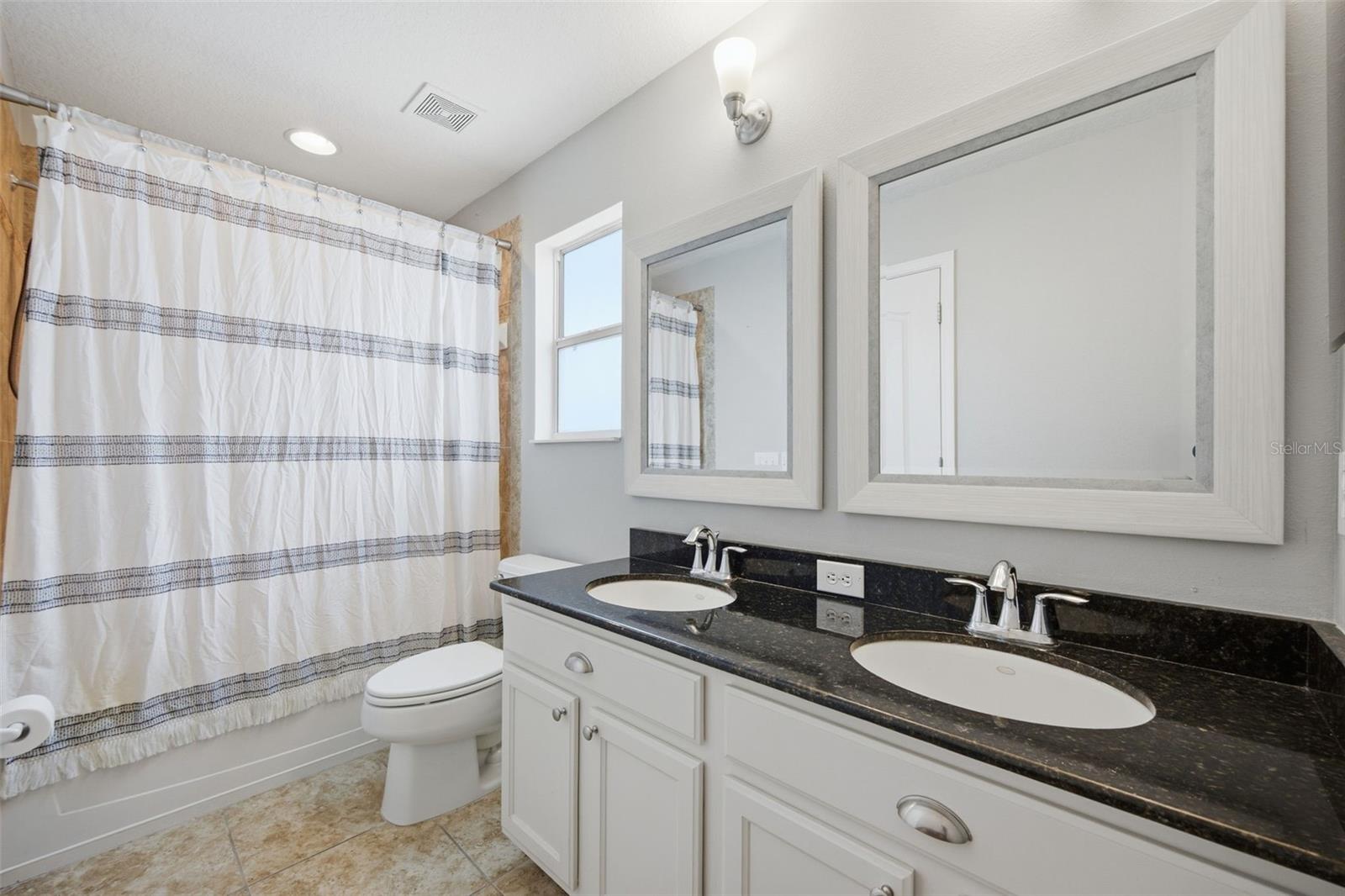7207 FOREST MERE DR — photo 31