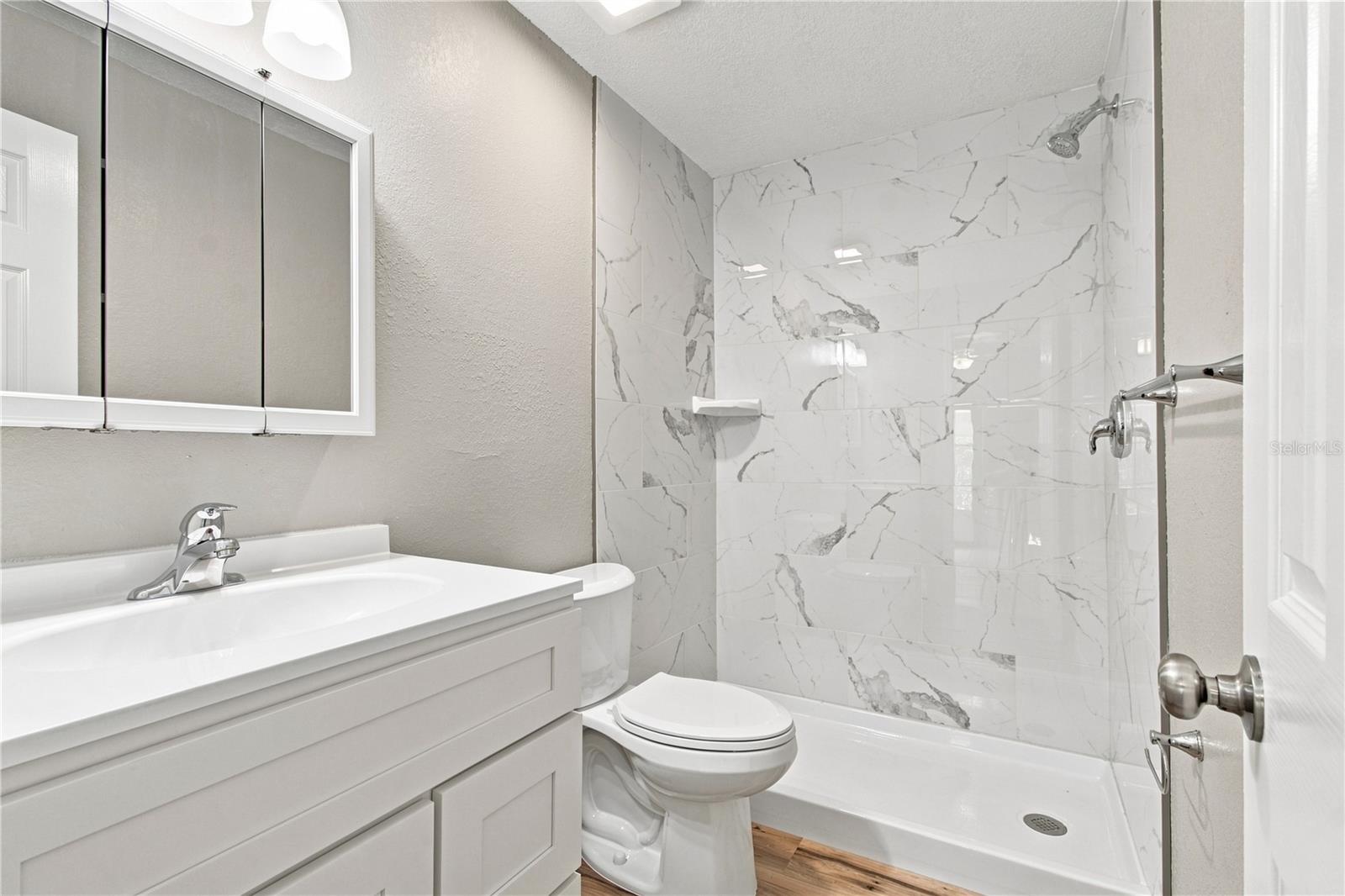 6310 PROVIDENCE CIR #6 — photo 27