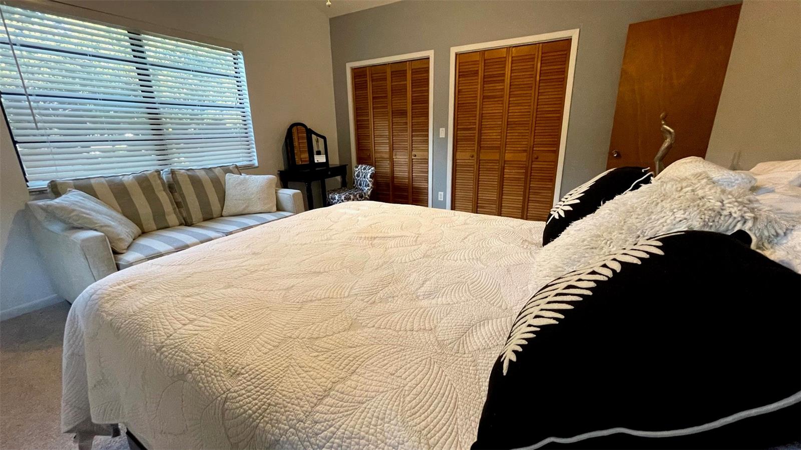 2124 RIVERS EDGE CT — photo 28