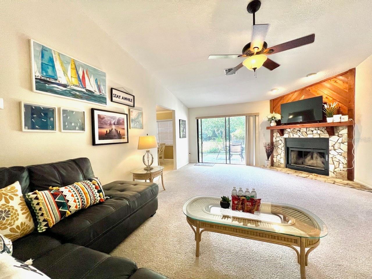 2124 RIVERS EDGE CT — photo 3