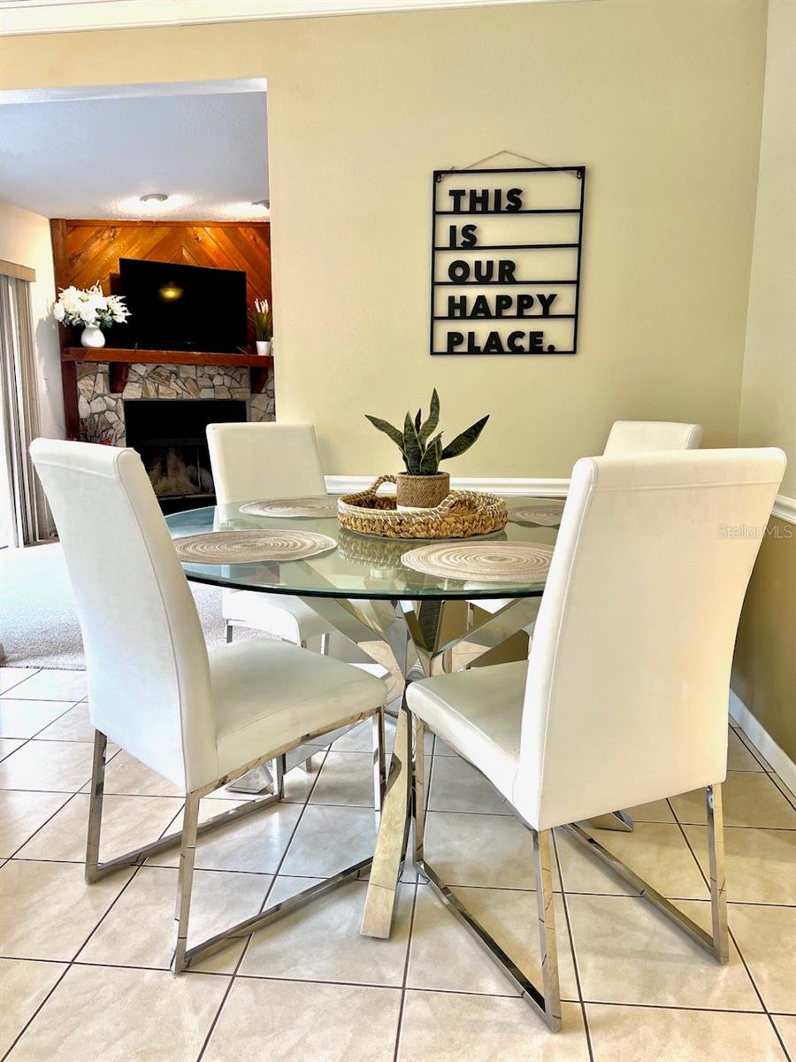 2124 RIVERS EDGE CT — photo 8