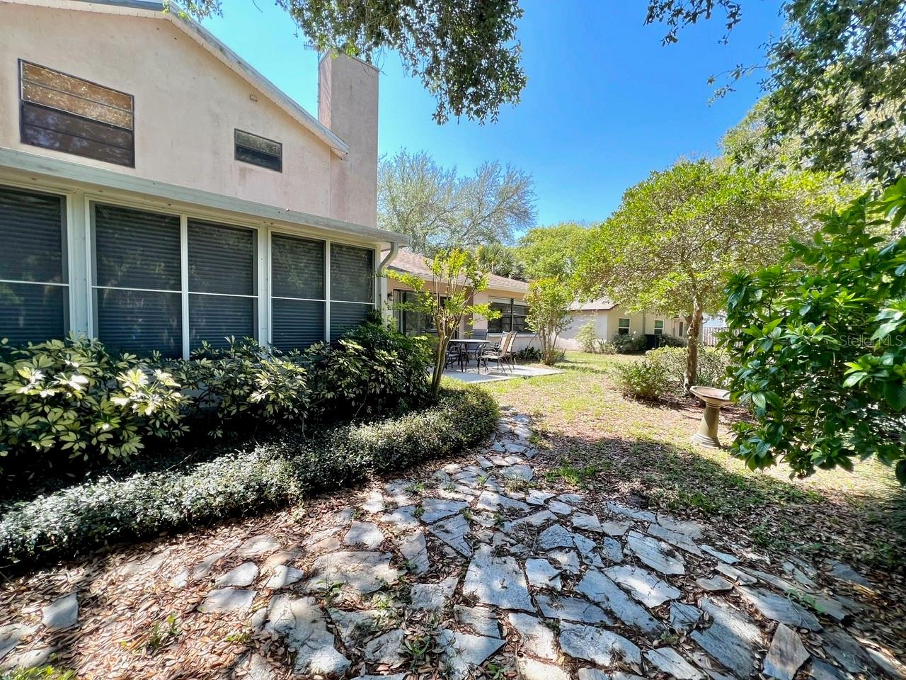 2124 RIVERS EDGE CT — photo 33