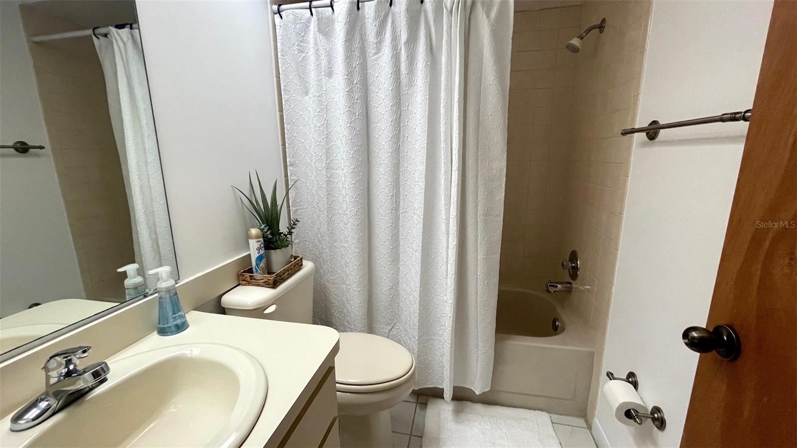 2124 RIVERS EDGE CT — photo 27