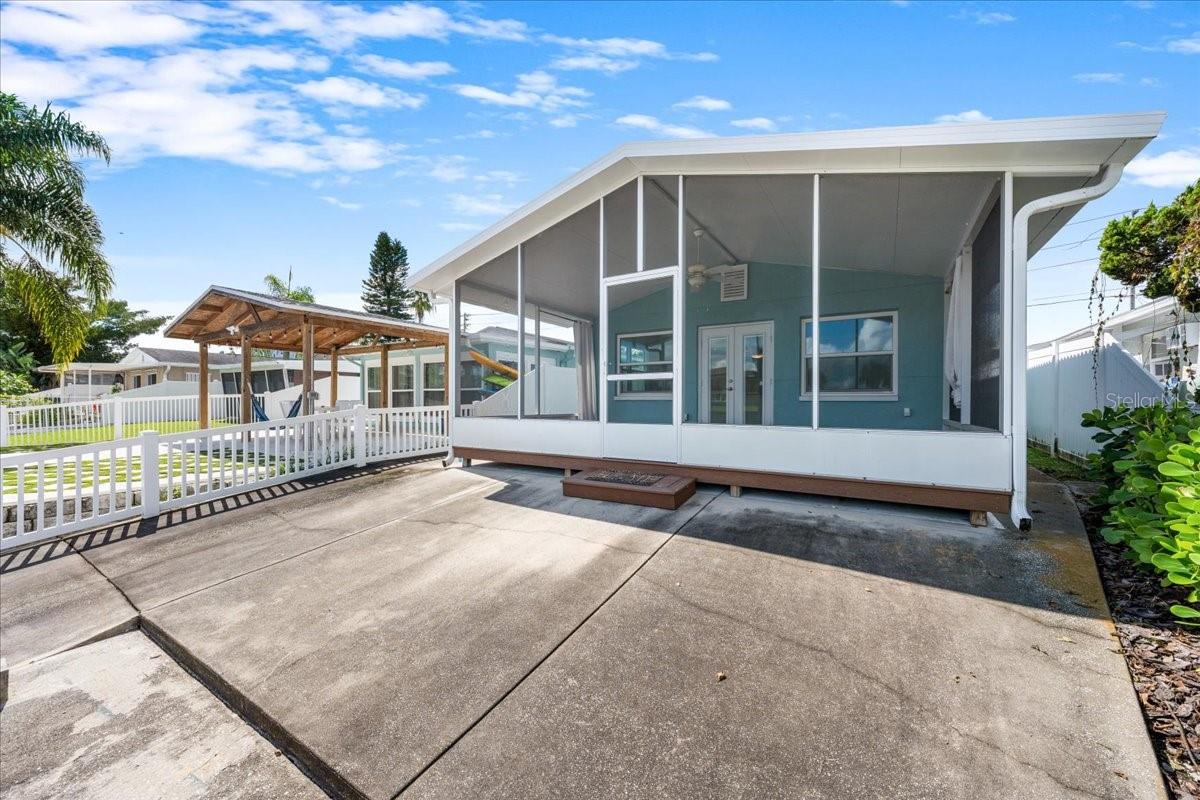 4821 FLORAMAR TER — photo 41