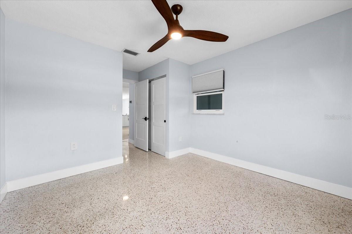 4821 FLORAMAR TER — photo 32