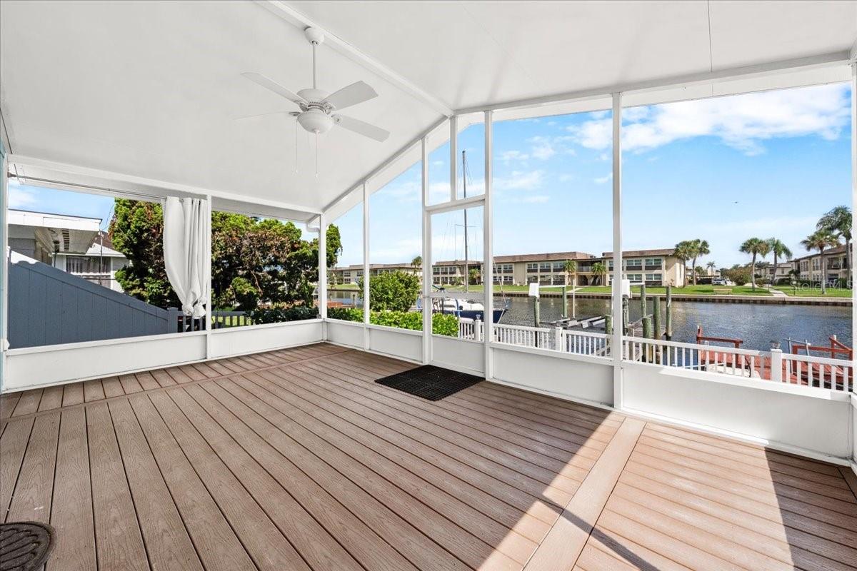 4821 FLORAMAR TER — photo 36