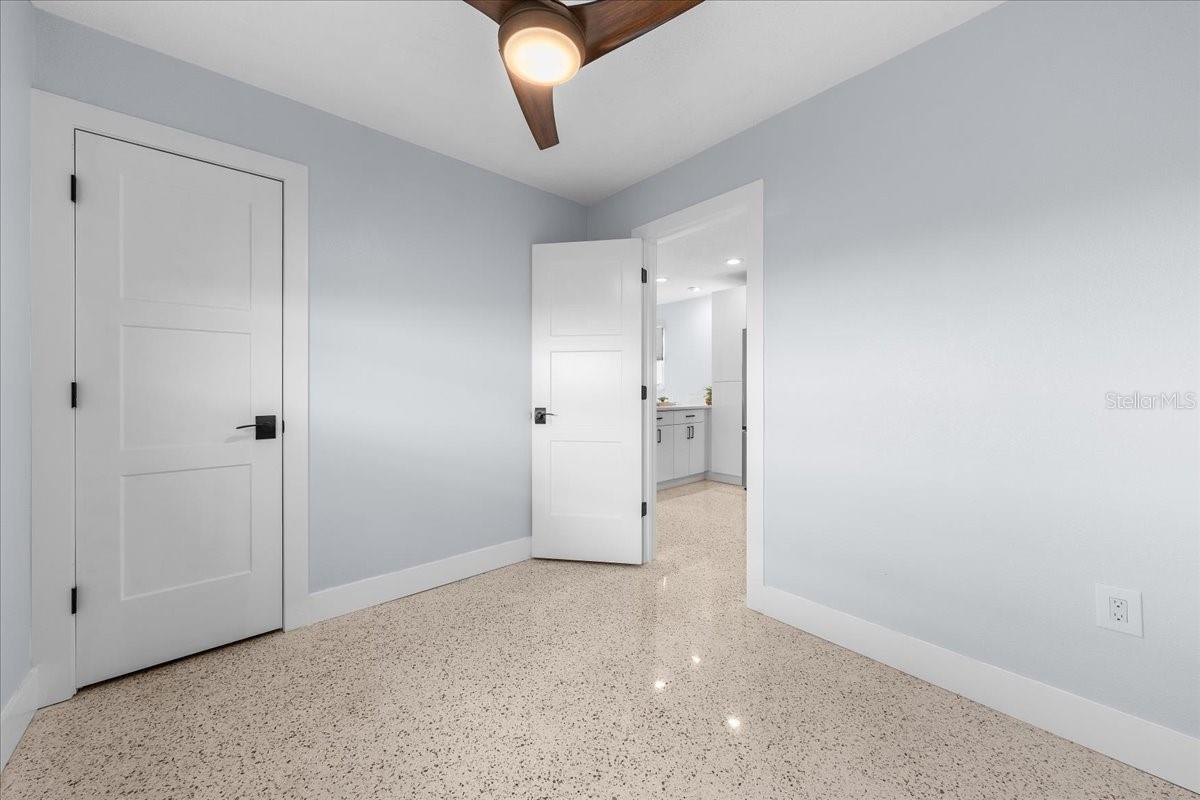 4821 FLORAMAR TER — photo 25