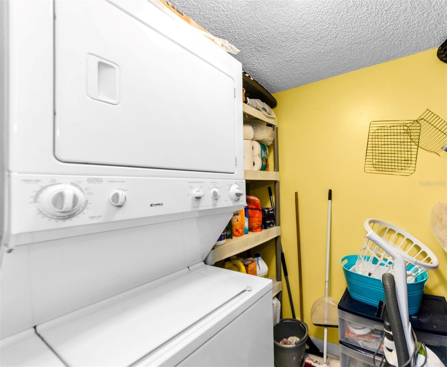 2575 PINE RIDGE WAY S #E1 — photo 11